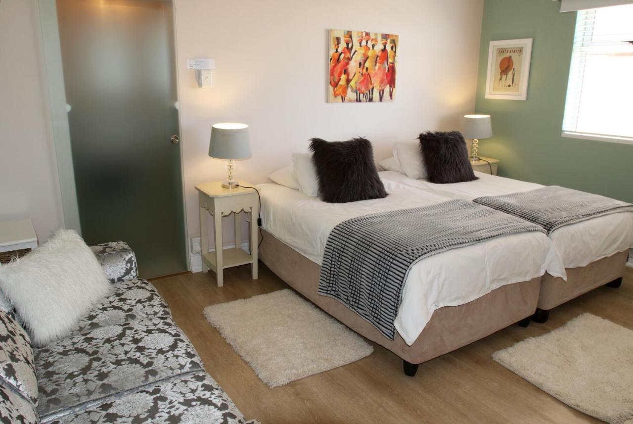 Dolphin Inn Guesthouse Kapstaden Eksteriør billede